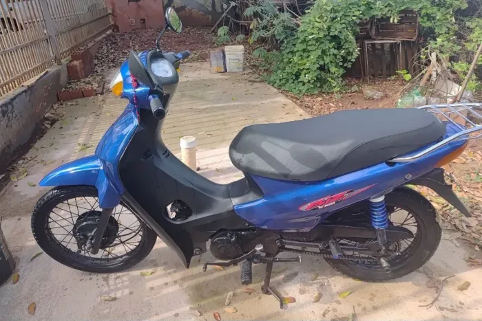 Vendo moto bis ano 2002