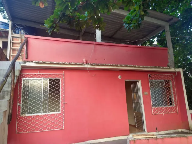 Casa 2q centro Mangaratiba