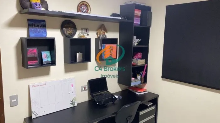 Apartamento em Cidade Parque Alvorada - Guarulhos, SP
