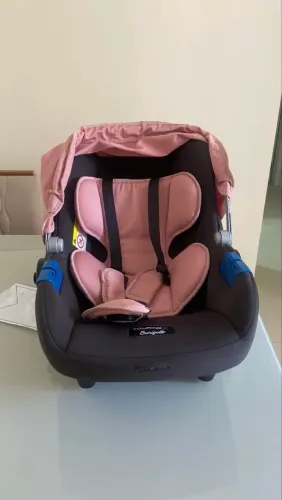 Bebê conforto para carro burigotto