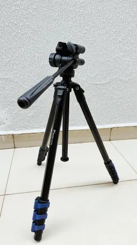 Tripé Profissional Weifeng WF-5316 + Cabeça Hidráulica WF-3716H + Bolsa + Steadycam
