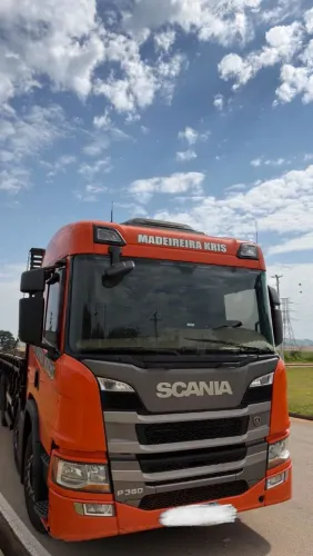 Scania P360 bitruck 8x2<br>460.000 km <br>2022 <br>650.000,00