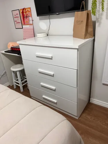 Cômoda 4 gavetas branca MDP