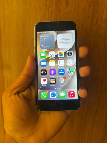 iPhone SE (Impecável nunca foi aberto)