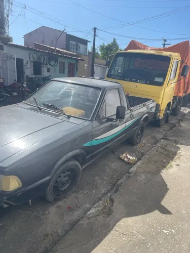 Ford Pampa GL 1.6/ 1.8 (álcool) 1988