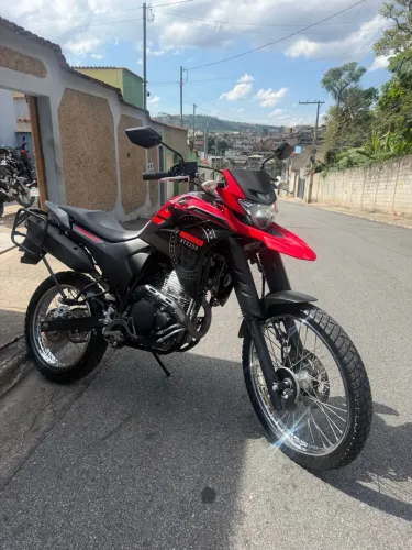 Lander 250 2024 Único Dono Novíssima - Abaixo da Fipe