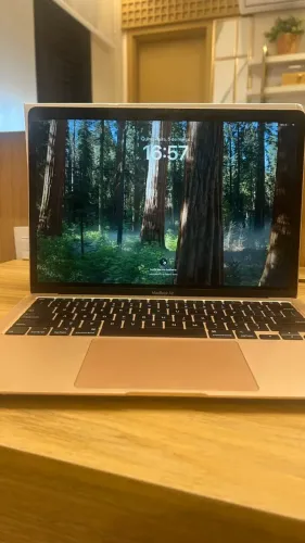 MacBook Air Rose Gold com caixa ? ótimo estado