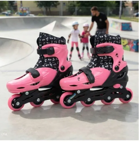 Patins Tamanho 35,36 FRIENDS MONSTER Excelente presente para o dia das crianças conservado