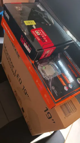 Peças Pc Gamer Placa Vídeo, Processador i3 8100, teclado mecânico e monitor