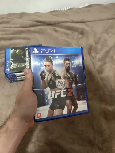 EA Sports UFC 2 - PS4 - Mídia Física Original