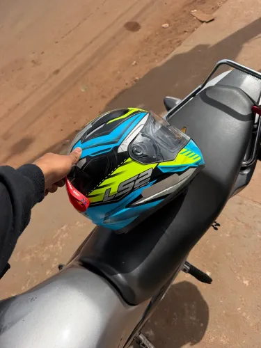 Vende se ls2