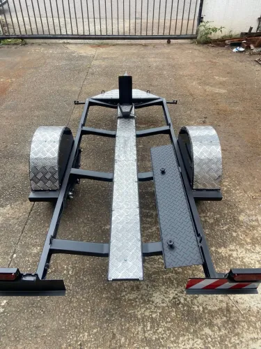 Reboque carretinha para motos