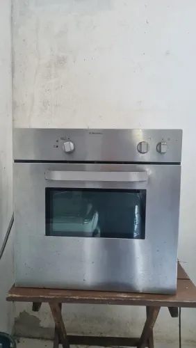 Vendo Forno Electrolux 80lts Aço Inox a Gás
