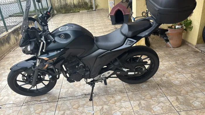 Fz25 ano 2024