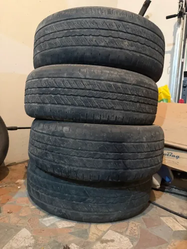 Vendo Pneu Roadx 265/65R17 112S Rxquest Ht01