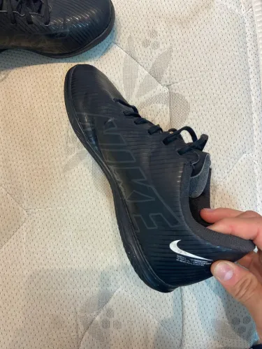 Chuteira Nike Mercurial Futsal Preta