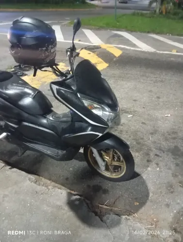 Troco por moto 250!!!!ZAP *