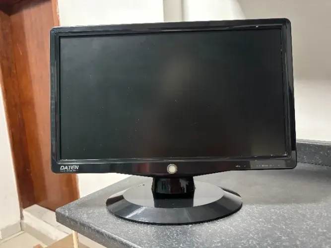 Monitor LCD Daten 18,5? Widescreen (Model: MV185WA) 