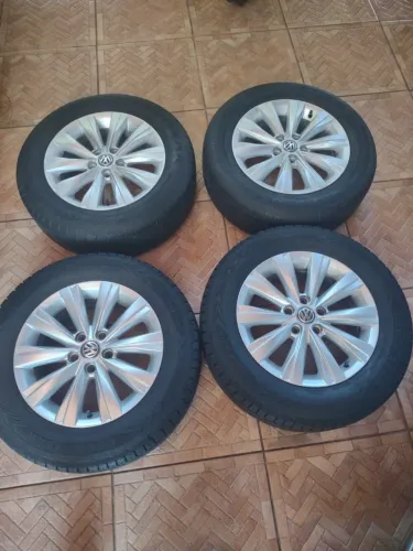 Vendo Jogo de Rodas Aro 15