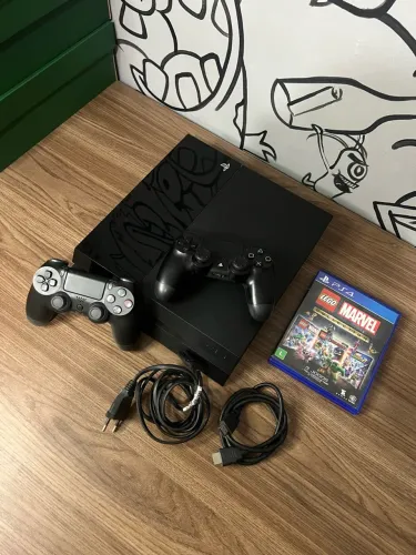 PlayStation 4 2TB