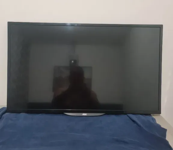 TV LED 32" AOC - NÃO É SMART - LE32H1461