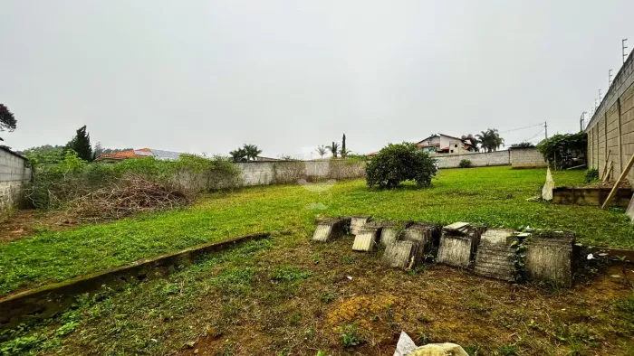 Lote à venda em Barbacena na Chácara Ceolin com metragem de 975m²