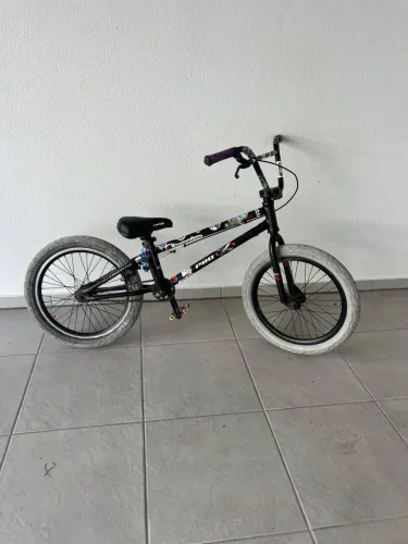 Bicicleta pro x bmx série 20 2024 freio GTA aro 20 cor preto 
