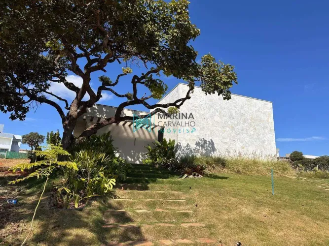 Casa em condomínio à venda, 4 quartos, Condomínio Gran Royalle - Lagoa Santa/MG