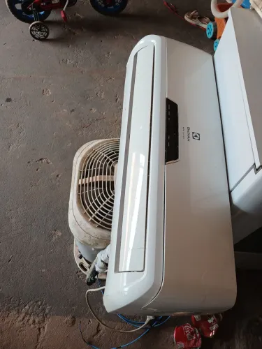 Ar condicionado 9mil btus completo