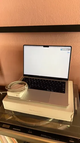 MacBook Pro M1 14 polegadas 16 ram 1tb