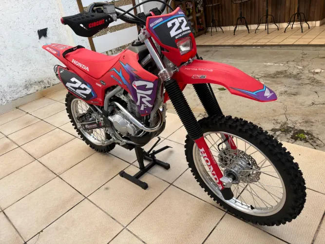 Crf 300f  0 km sem uso