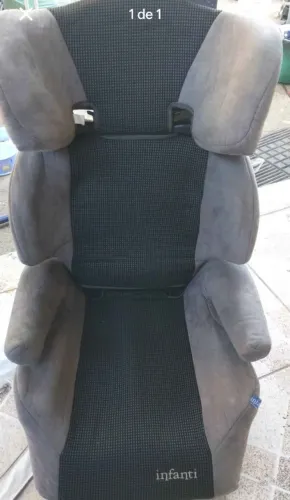 Cadeirinha de 15 à 36 kg.