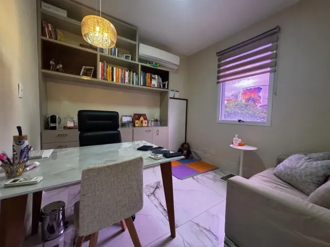 Linda sala para venda na Barra da Tijuca