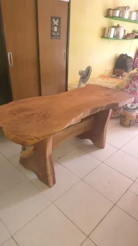 Mesa rústica de madeira fina de Jaqueira 