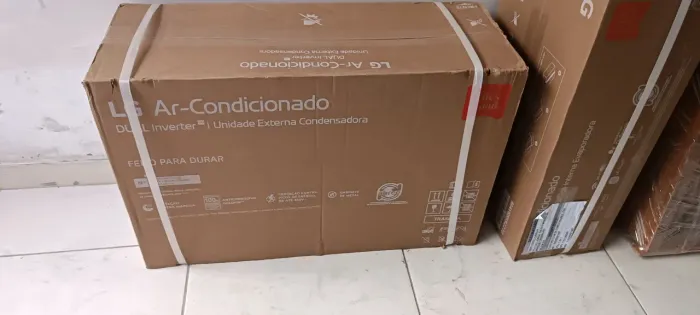 Ar condicionado Lg dual inverter 9000 btus (nunca usado)