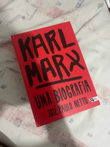 Livro Karl Marx