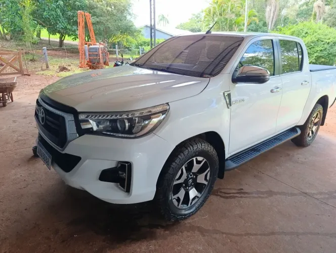 Toyota Hilux CD SRX 4X4 2.8 TDI 16V Diesel Aut. 2019