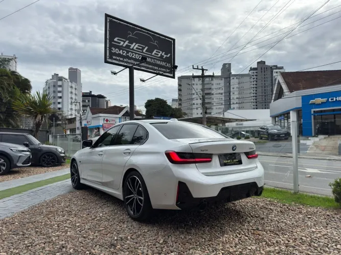 BMW 330E M Sport 2.0 Turbo Híbrido AU 2023