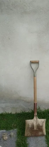 Pá e Prumo