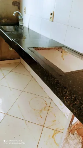 Pia de Bancada pra fogão cooktop ( Usada )