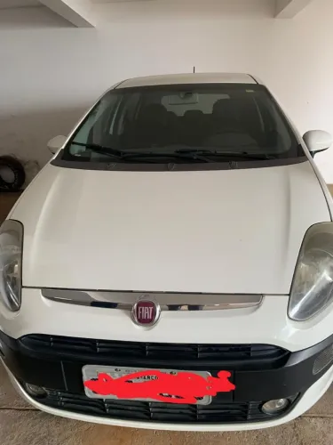 Fiat Punto Attractive 1.4 Fire Flex 8V 5P 2014