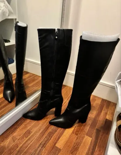 Bota em courino Ceconcello