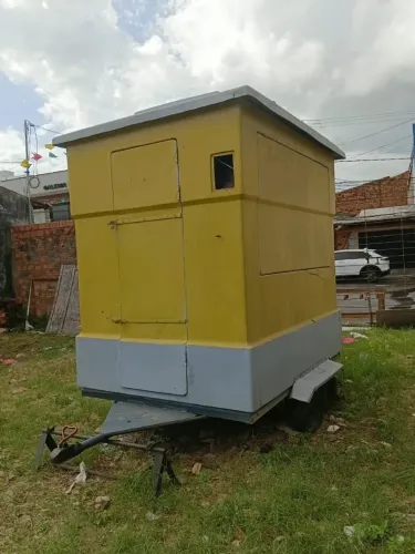 Vendo R$4.000 - Trailer/ Quiosque Móvel 2,10m x 1,50m com Rodado Duplo - Excelente Estado