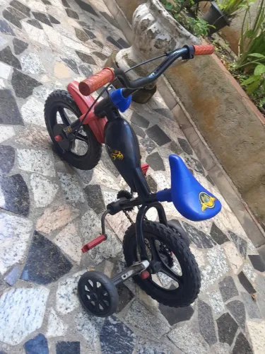 Bicicleta aro 12