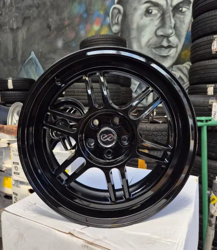 Jogo de rodas RPF1 KRMAI  aro 17 - 5x100 - NOVAS