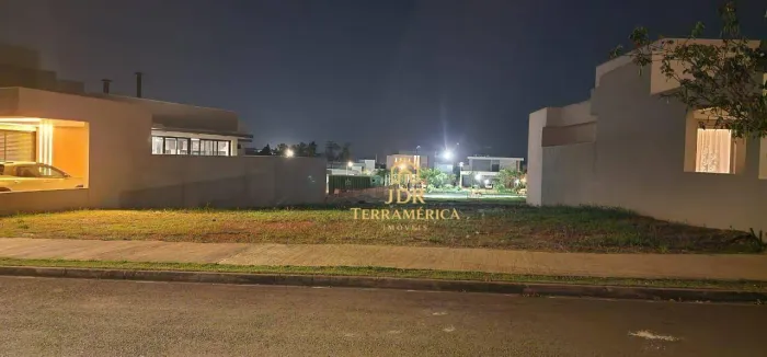 Terreno à venda no Condomínio Pau Brasil em Americana | 410 m² | Planta aprovada | Parte a