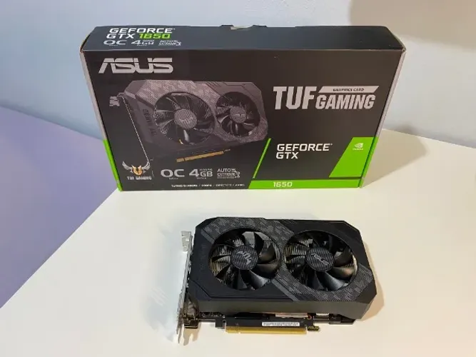 Placa de Vídeo ASUS GeForce® GTX 1650 OC edição 4GB GDDR6