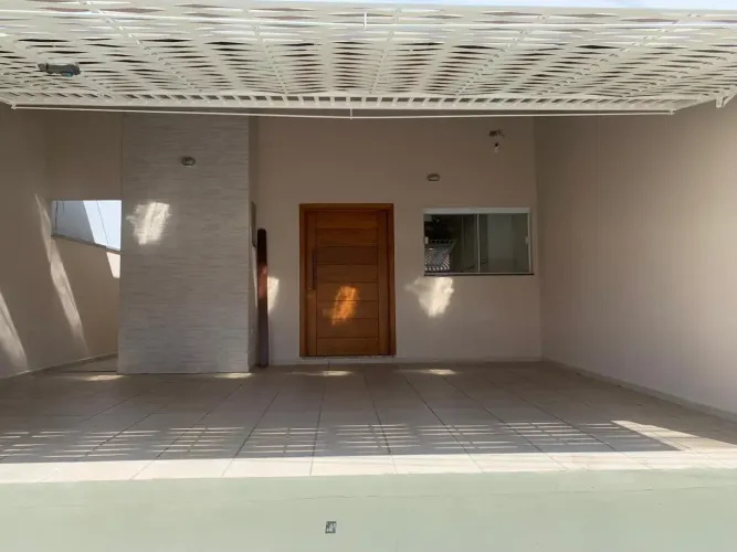 Imóvel para venda possui 96 metros quadrados com 2 quartos em Jardim Santa Marta III - Sal