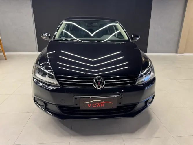 Volkswagen Jetta Comfortline 2.0 T.flex 8V 4P Tipt. 2014