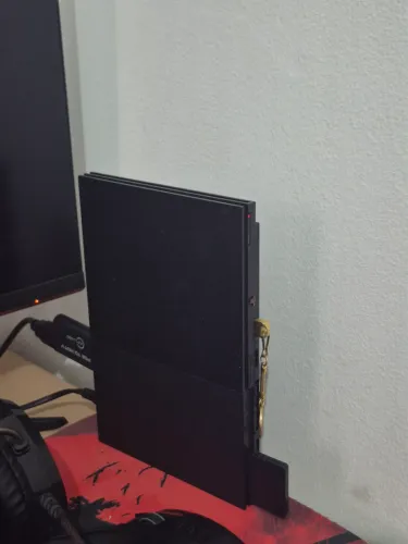 PS2 com 50 jogos + 2 controles + acessórios
